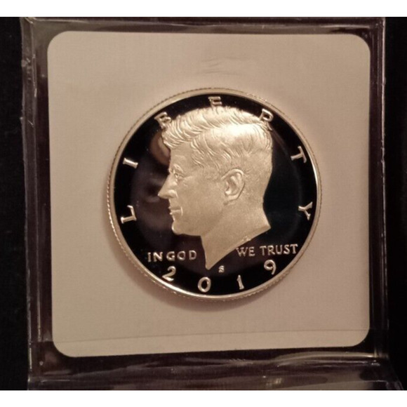 .999 Silver Cameo Proof Kennedy Half Dollar 2019 BU Only 412,509 Minted! - Picture 5 of 6